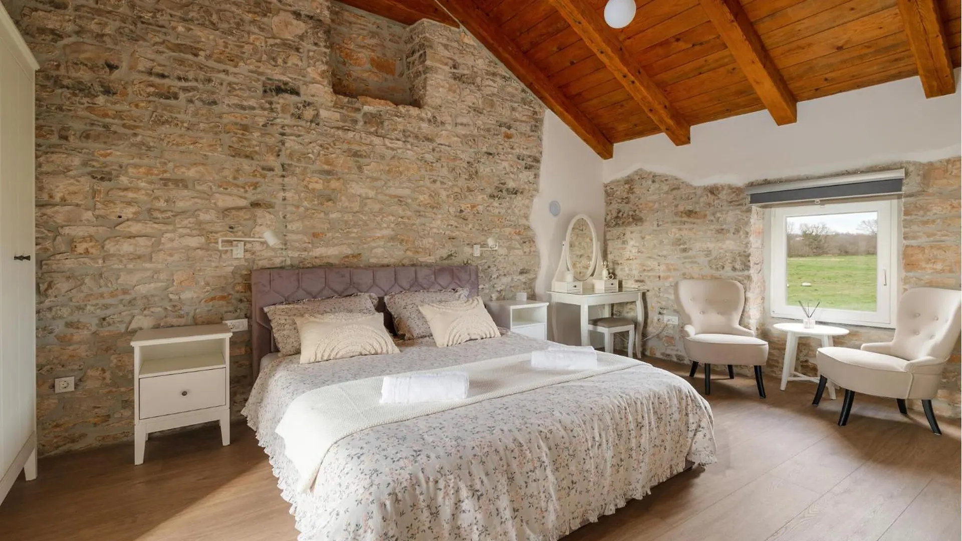 Lovely Home In Vidulini With Kitchen Dom wakacyjny