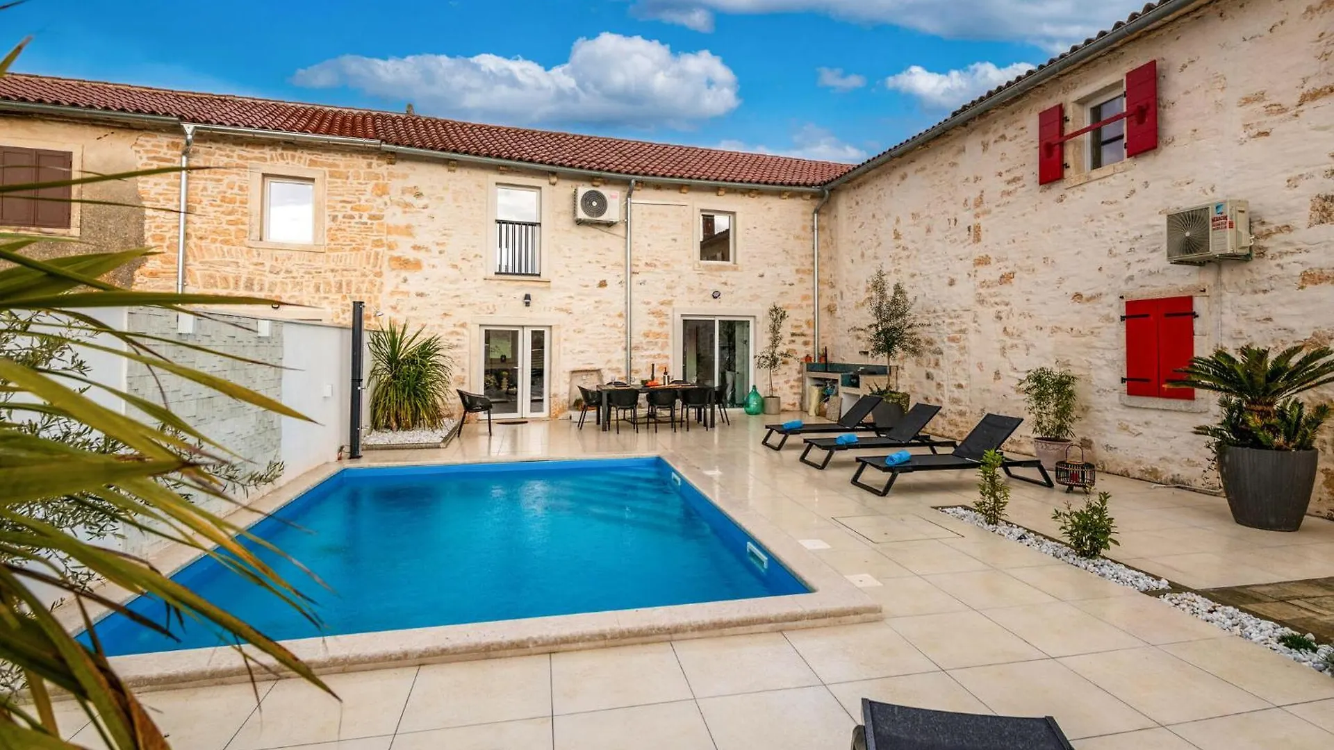 Lovely Home In Vidulini With Kitchen Dom wakacyjny